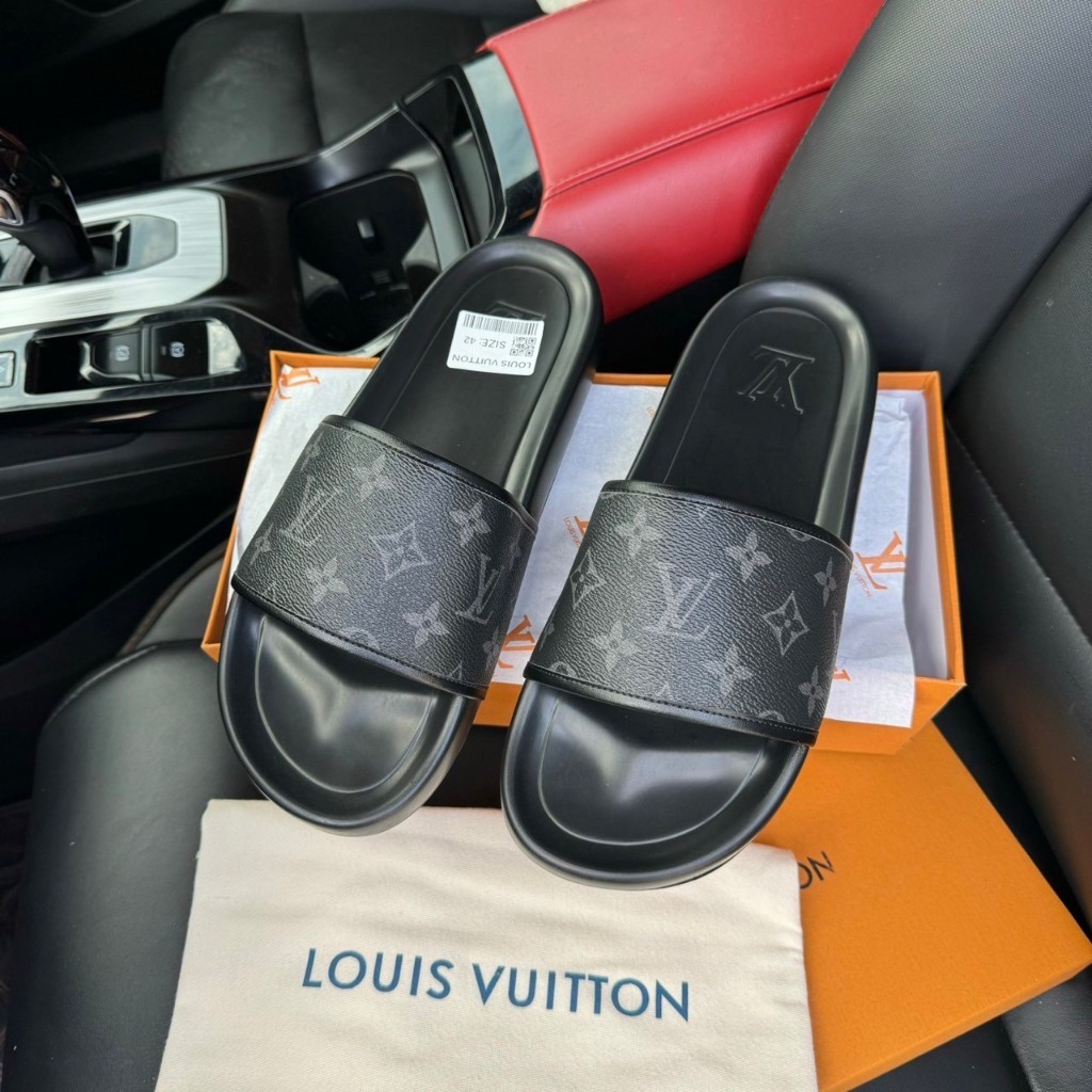 รองเท้าแตะผู้ขาย Louis vuitton