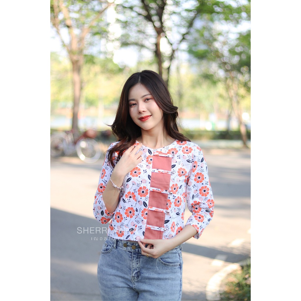 เสื้อผ้าฝ้ายพื้นเมืองพิมพ์ลายดอก คอกลมป้าย เสื้อสงกรานต์