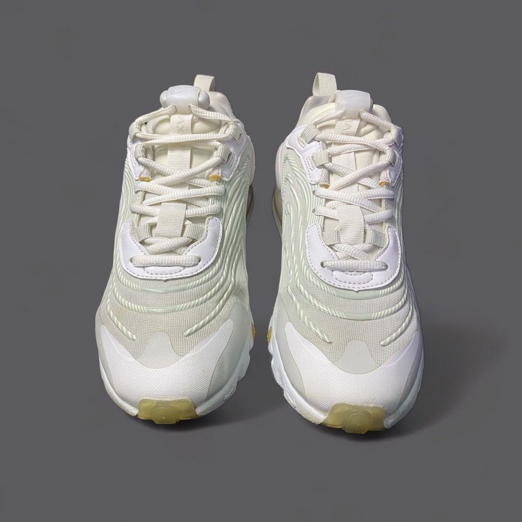 รองเท้ามือสอง Nike Air Max 270 React ENG Photon Dust | Size 8US/ 26CM *มีตำหนิตัวล็อคเชือกรองเท้า*