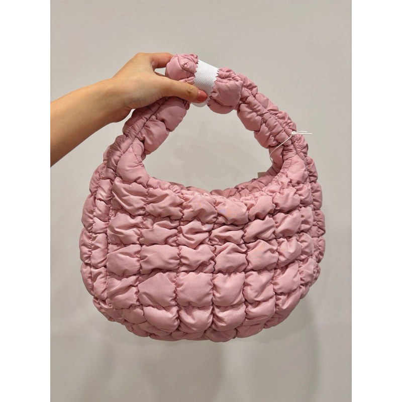 พร้อมส่ง * Cos mini quilted bag - สีชมพู Pink ซากุระ Shop เกาหลี
