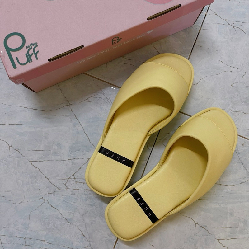 ส่งต่อ รองเท้า Puffshoes B-block สีBanana milk เบอร์38