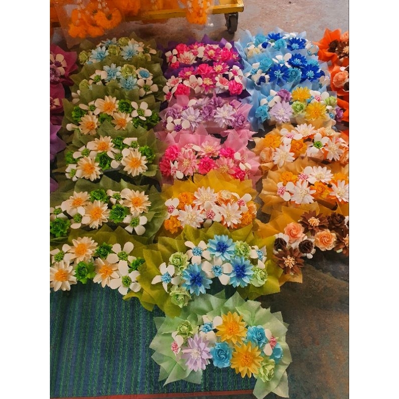 ช่อดอกไม้ติดหน้าพัดลม ไว้เป็นช่อพวงหรีดใช่งานขาวดำได้จริง