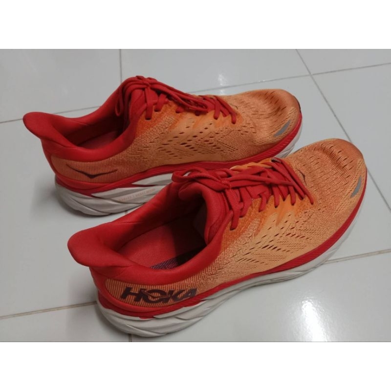 รองเท้าวิ่งมือสอง รองเท้าวิ่งHoka clifton8 menของแท้