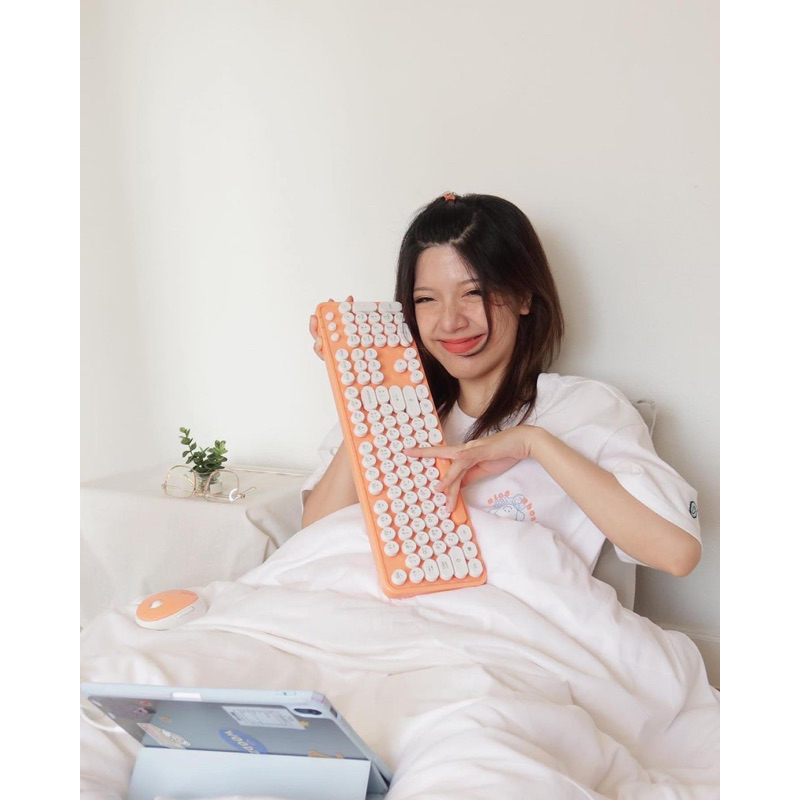 CLEARANCE SALE!! (แป้นพิมพ์สกรีนไทย)MOFii Sweet PLUS Wireless Media Combo สีพิเศษน่ารักสดใส