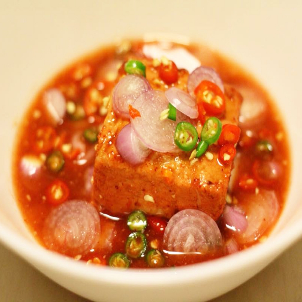 เต้าหู้ยี้ เต้าหู้ยี้ไทยใหญ่ โถว่พูยั่น (Sufu)  สูตรไทยใหญ่ดั้งเดิม (240กรัม) เผ็ด เค็ม พอดี - รูปที่ 7