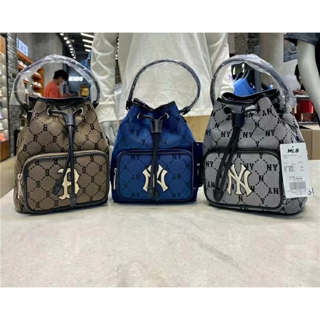 กระเป๋าถือ MLB (พร้อมส่ง) MLB BUCKET BAG กระเป๋าสะพายข้าง  ของแท้💯%