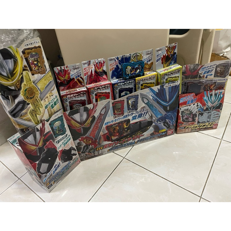 DX mask rider Saber มือ2