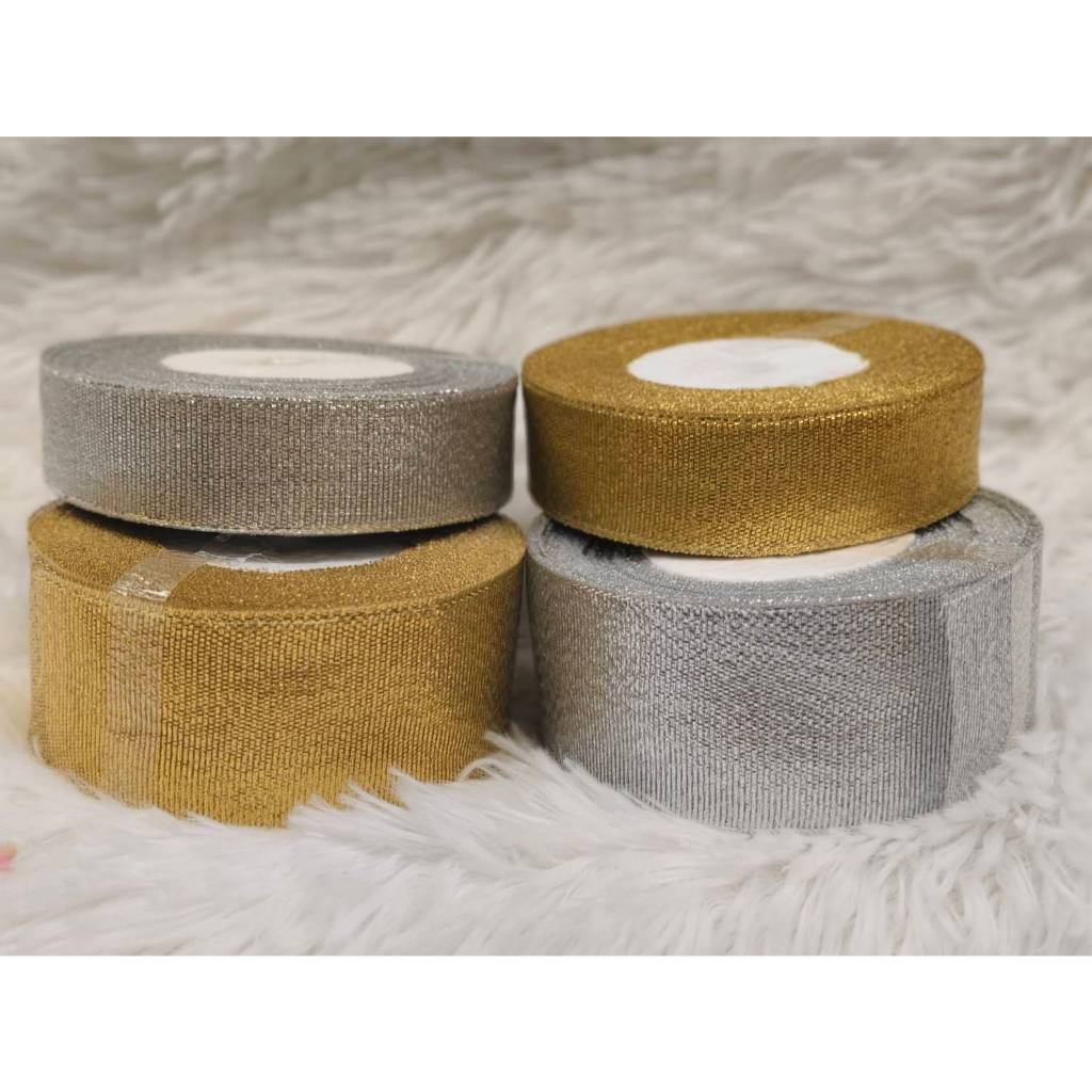 ริบบิ้นผ้าทราย ขนาด2.5cm ขนาด4cm 25 หลา สีเงิน ，สีทอง