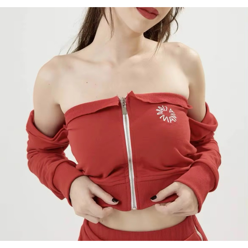 MAD MAMA - เฉพาะเสื้อ Trouble Child Sweaters * used once no defect *