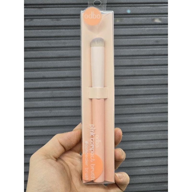 Odbo Pink Compact Concealer Brush #OD8043 โอดีบีโอ แปรง คอนซิลเลอร์