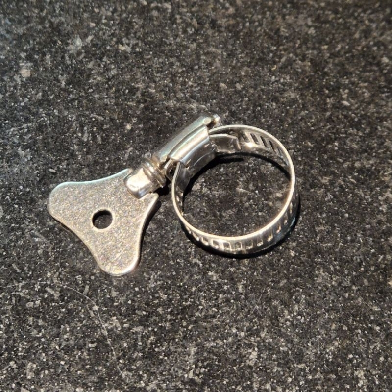 กิ๊บรัดสายยาง ใช้ง่าย Stainless Steel ขนาด16-25mm. สนิมไม่ขึ้น100% แบบมือหมุน ตัวล็อคสายยาง เข็มขัดรัดสายยาง