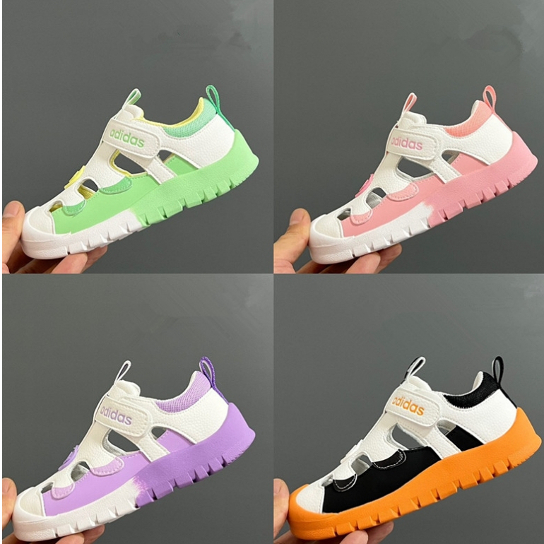 รองเท้าแตะเด็ก Velcro หนัง Adidas ใหม่