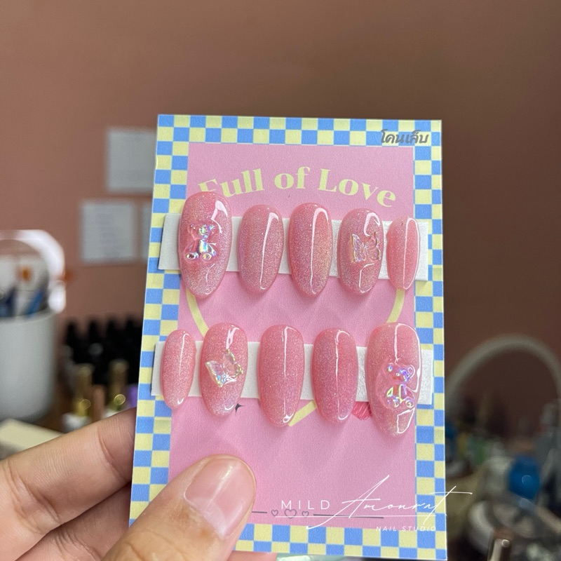 เล็บปลอมสำเร็จรูป M005