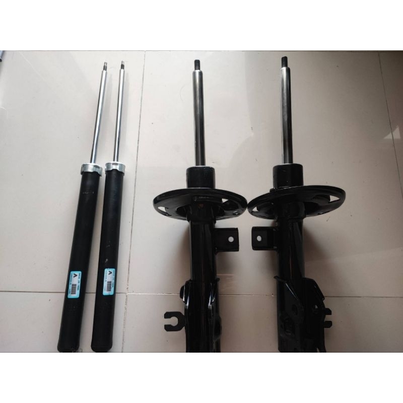 โช๊ค mazda 3 bm ปี 2014-2019