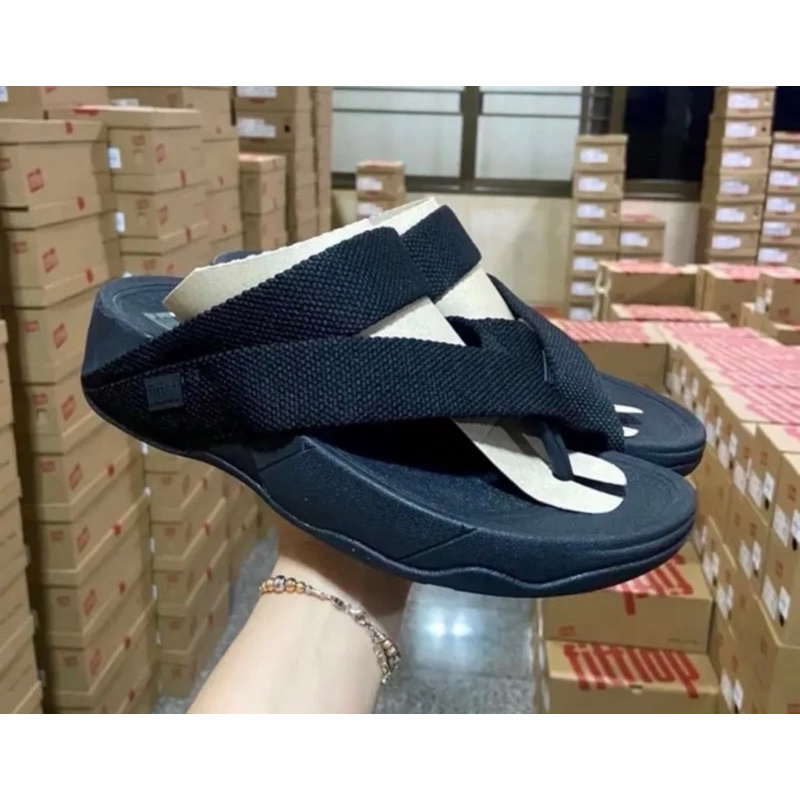 รองเท้าเเตะ fitflop สลิงรุ่นใหม่ สวย ใส่ได้ทั้ง หญิงและชายไซร้ 36----44