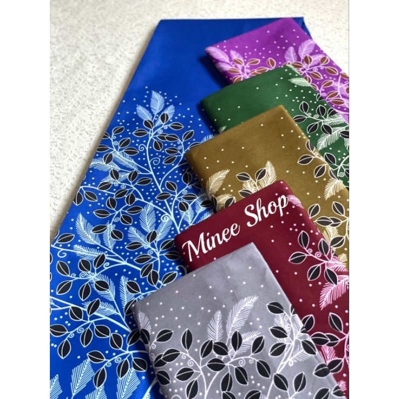 (รหัสW)ผ้าถุง (ลายใหม่)ผ้าปาเต๊ะอินโด(ในร้านมีให้เลือกอีกเยอะ)เนื้อผ้าดี รีดง่าย ทนทาน สีไม่ตก