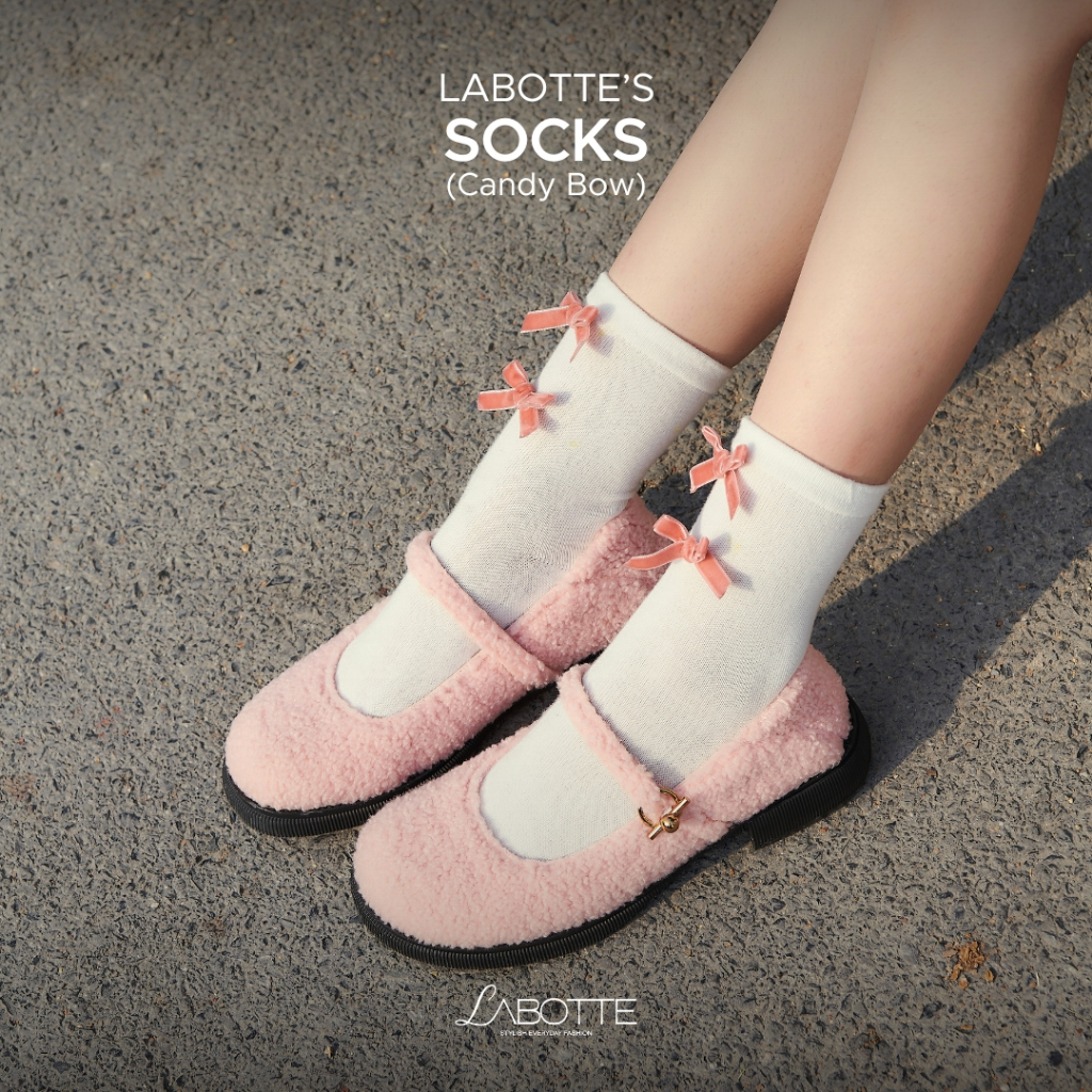 Candy Bow Socks - Labotte.bkk ถุงเท้าข้อยาว ถุงเท้าโบว์กำมะหยี่ชมพู