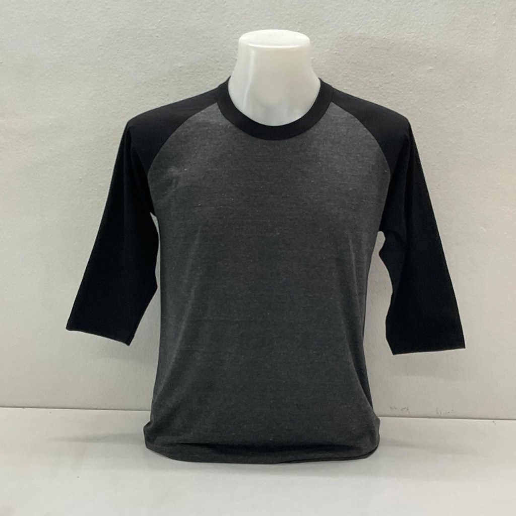 เสื้อยืดสโลปแขนสามส่วนคอกลม