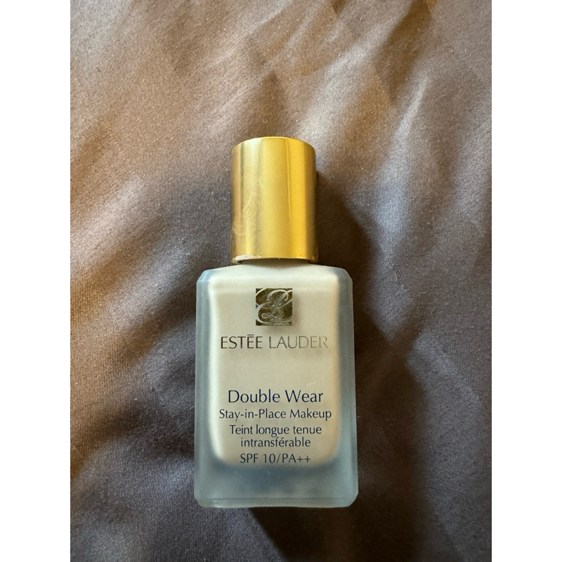 รองพื้นestee lauderตัวดังสี1W2 Sand