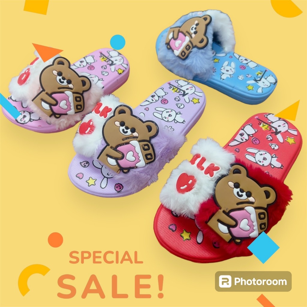 รองเท้าเด็กแบบสวมลายน้องหมีขนฟรุ้งฟริ้ง มาใหม่พร้อมส่ง