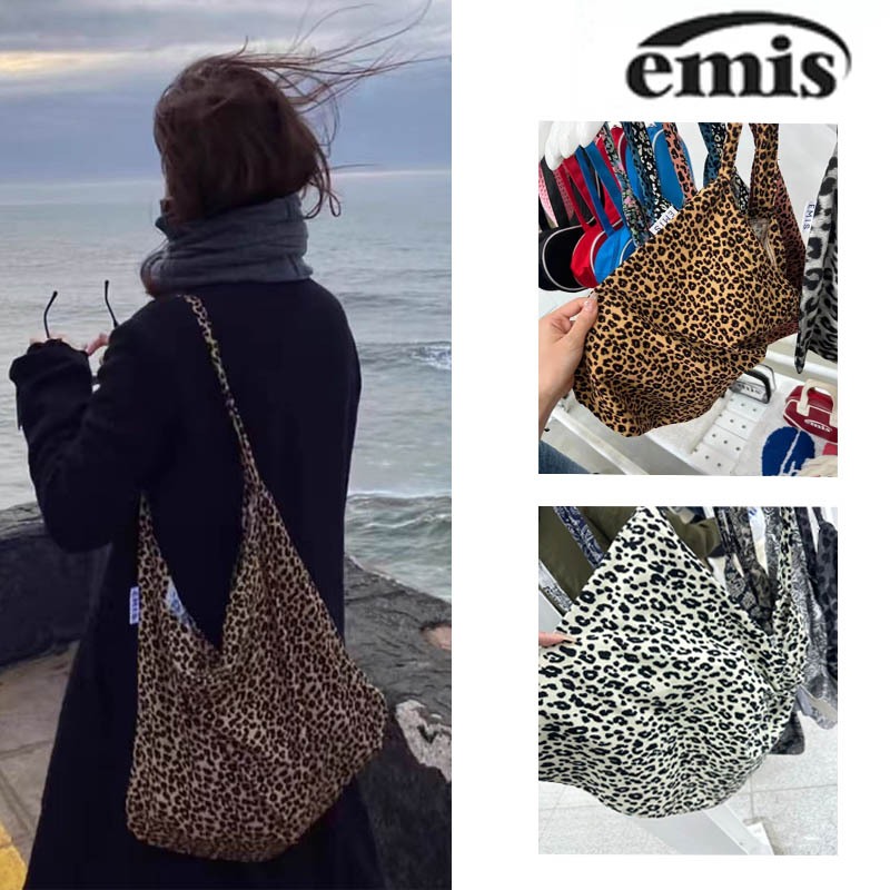 จัดส่งจากประเทศไทย Korean emis Shoulder Bags Leopard print ผ้าใบ กระเป๋าสะพาย