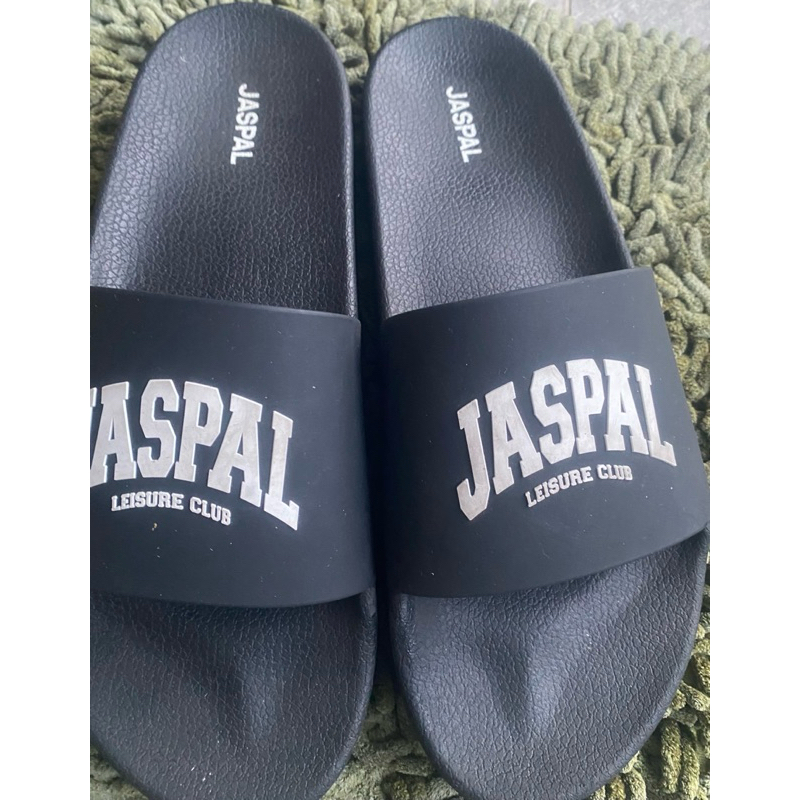 รองเท้าแตะสีดำ Jaspal แท้ จากshop iconsiam ขนาด 42(26cm)มือสอง