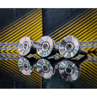 บูทตะกร้า ลายใหม่( เรียบ)น๊อตยึดตะกร้า บูทตะกร้า Wave ทุกรุ่…