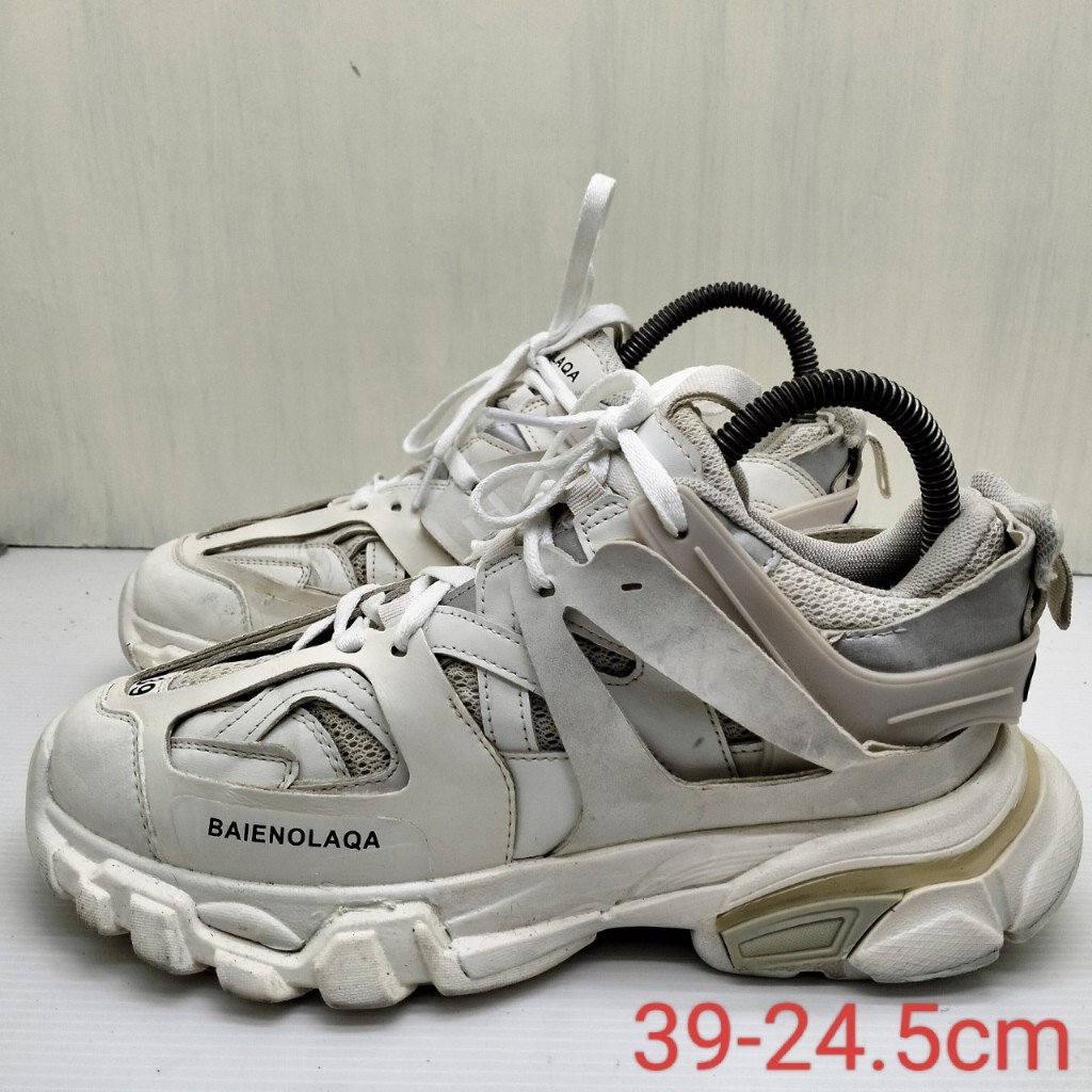 รองเท้าผ้าใบมือสองหญิง balenciaga track size 39-24.5 cm