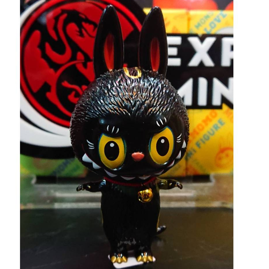 ** สินค้าพร้อมจัดส่งในไทย ** Zimomo Maneki Black Kasing Lung x How2work Limited Edition 2020