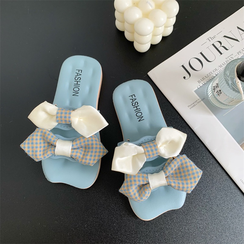 MAMA รองเท้าแตะเด็กผู้หญิงแบบสวม พื้นนิ่ม รุ่น YND8824