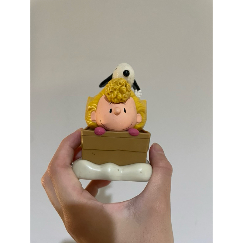 happy meal snoopy McDonald’s 2015