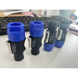 สเป็คคอน ตัวผู้ สีน้ำเงิน(NEUTRIK) แพ็คละ4 ตัว ใช้สำหรับเข้า…