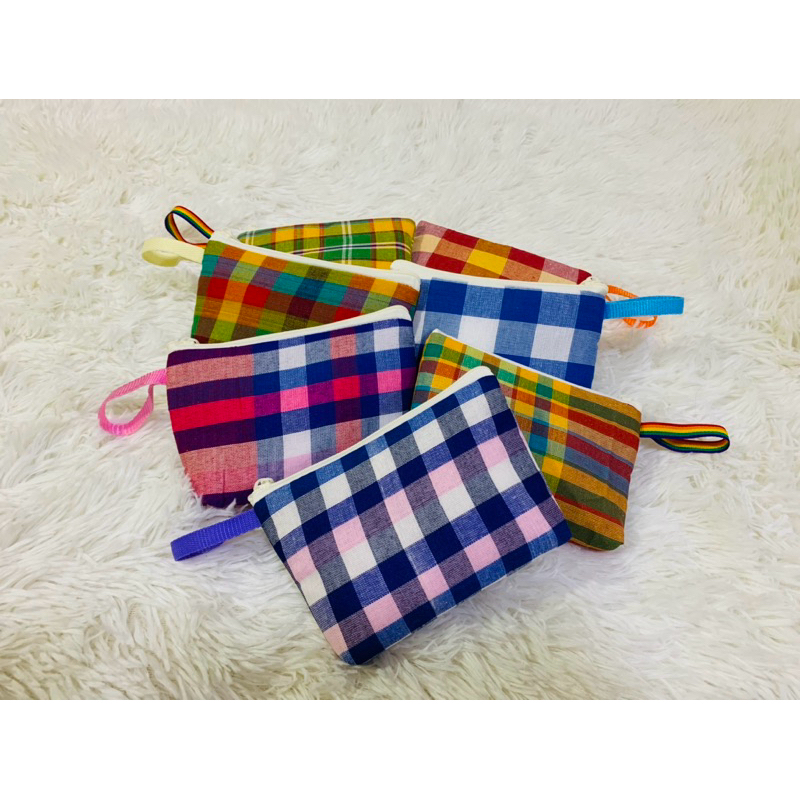 กระเป๋าใส่เหรียญ ผ้าขาวม้า คละสีคละลาย ของชำร่วยไทยๆ ใส่เงิน ใส่บัตร ของฝากไทยๆ
