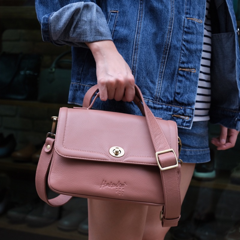 ส่งต่อกระเป๋า Hatsukoi มือสอง รุ่น Gakkou สภาพใหม่กริบ