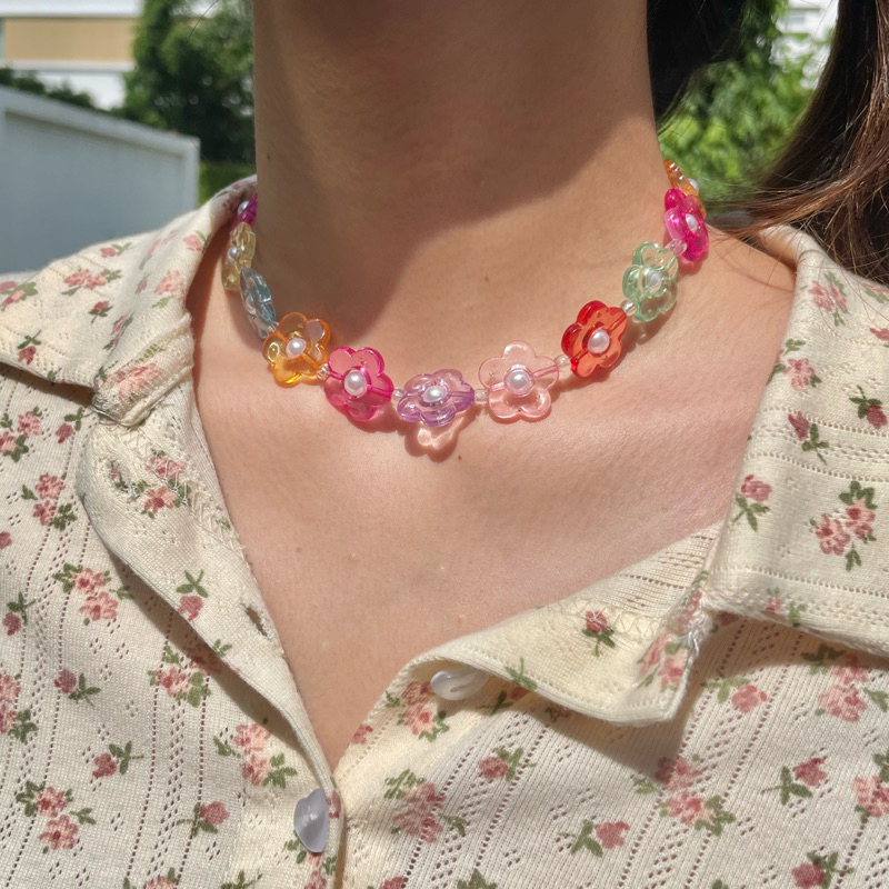 Piing me Necklace | สร้อยคอลูกปัดลายดอกไม้สีสันสดใส
