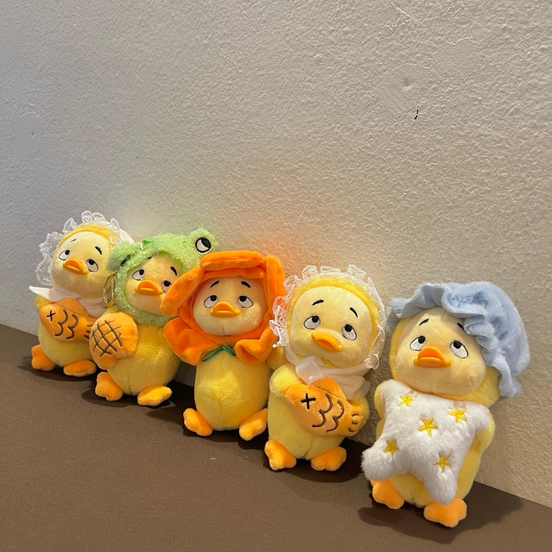 พร้อมส่งในไทย 🐣พวงกุญแจตุ๊กตาเป็ด upsetduck  น่ารักสุดๆ
