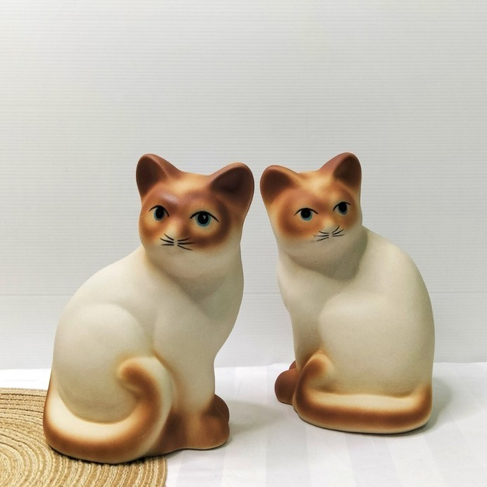 ตุ๊กตา ตุ๊กตาแมว ตุ๊กตาสัตว์ เซรามิก รุ่นวิเชียรมาศ  แมว แต่งสวน ของแต่งบ้าน  (1คู่) ทนแดดทนฝนได้