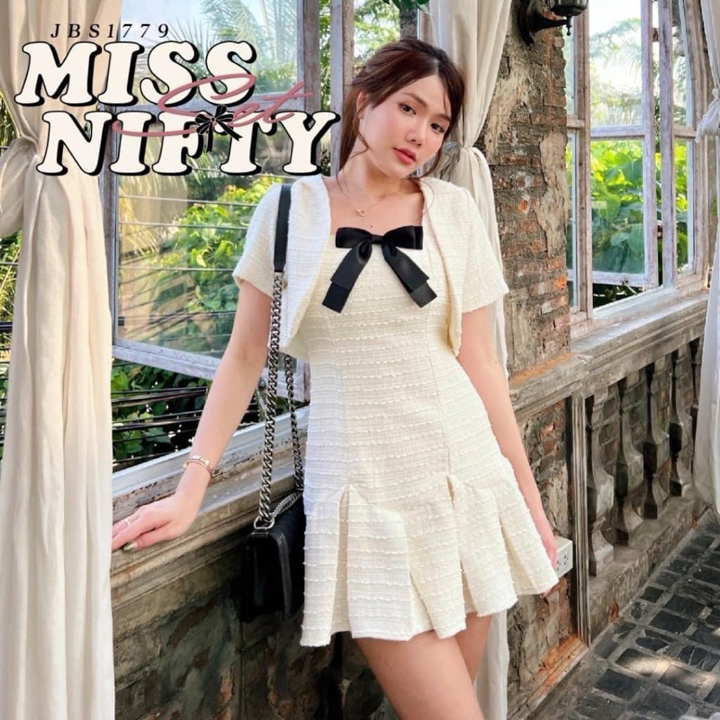 ส่งต่อ Joobs Studio Miss Nifty Set🤍 size xs