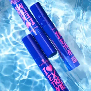 essence I love extreme volume waterproof mascara มาสคาร่าสีดำสนิทหัวแปรงใหญ่ไซส์พิเศษ