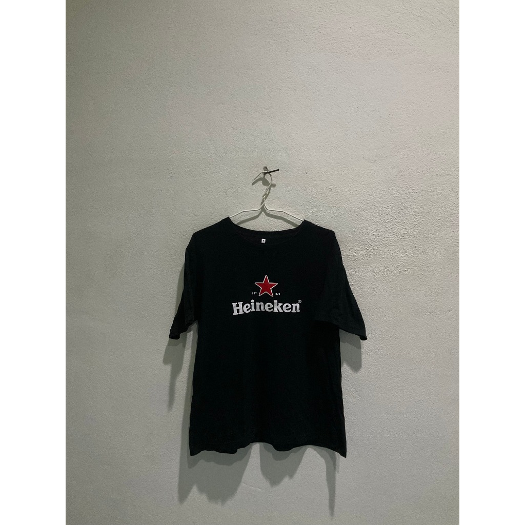 Heineken เสื้อยืดสีดำสภาพใหม่