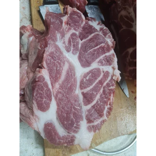 สันคอหมูสด (750-1000g.) 🐷🔥 สันคอแช่แข็ง ส่งด่วนภายในวัน🔥 🚛เหมาค่าส่ง ฟรีกล่องโฟม!! ทุกจังหวัดทั่วไทย🎉