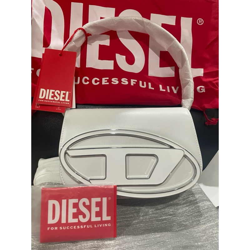 ‼️กระเป๋าDiesel shoulder bag ‼️สีขาว ของแท้100%‼️