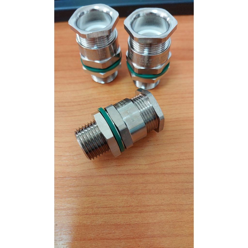 '"CMP"Brass nickel plated cable gland A2F Size  1/2" NPT  O.D.6.5 - 14.0 mm. (ราคาต่อ1ชุด)