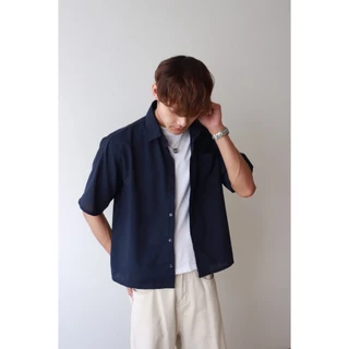 IBB LINEN CROPPED SHIRTS เสื้อเชิ้ตผ้าลินิน100% ทรงครอป เนื้อผ้าบางเหมาะสำหรับใส่เป็นเสื้อคลุม
