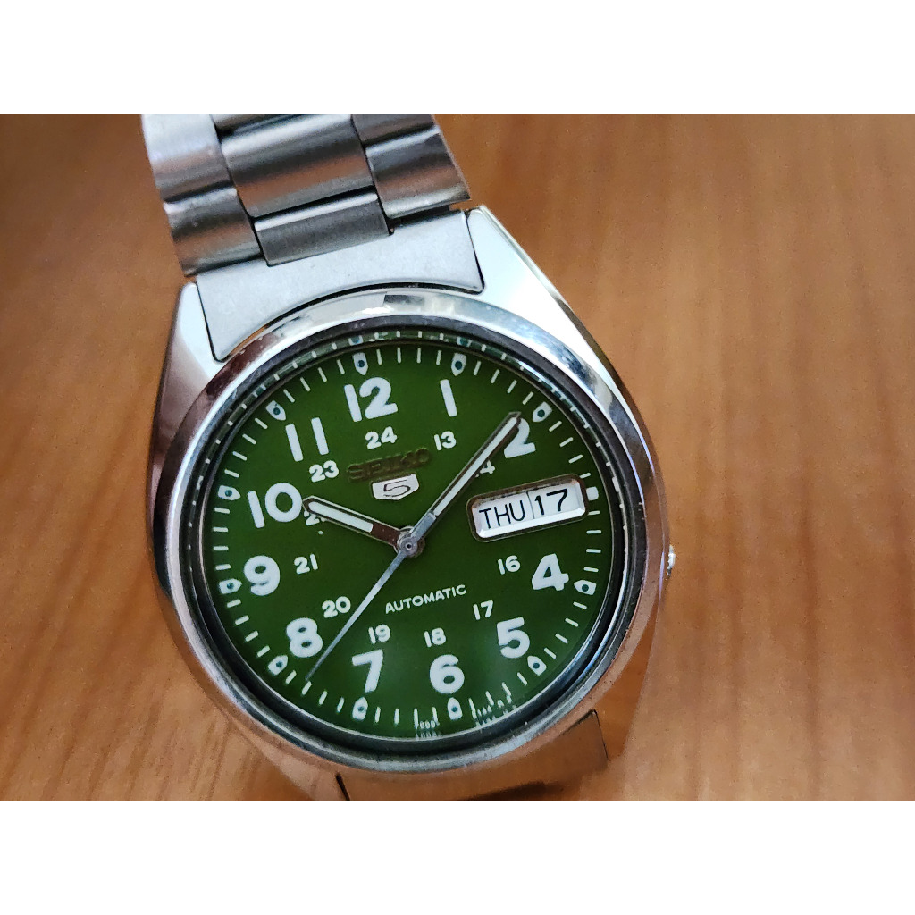 นาฬิกา Seiko 7009 Modify เลขอารบิค หน้าปัดสีเขียว สภาพสวย