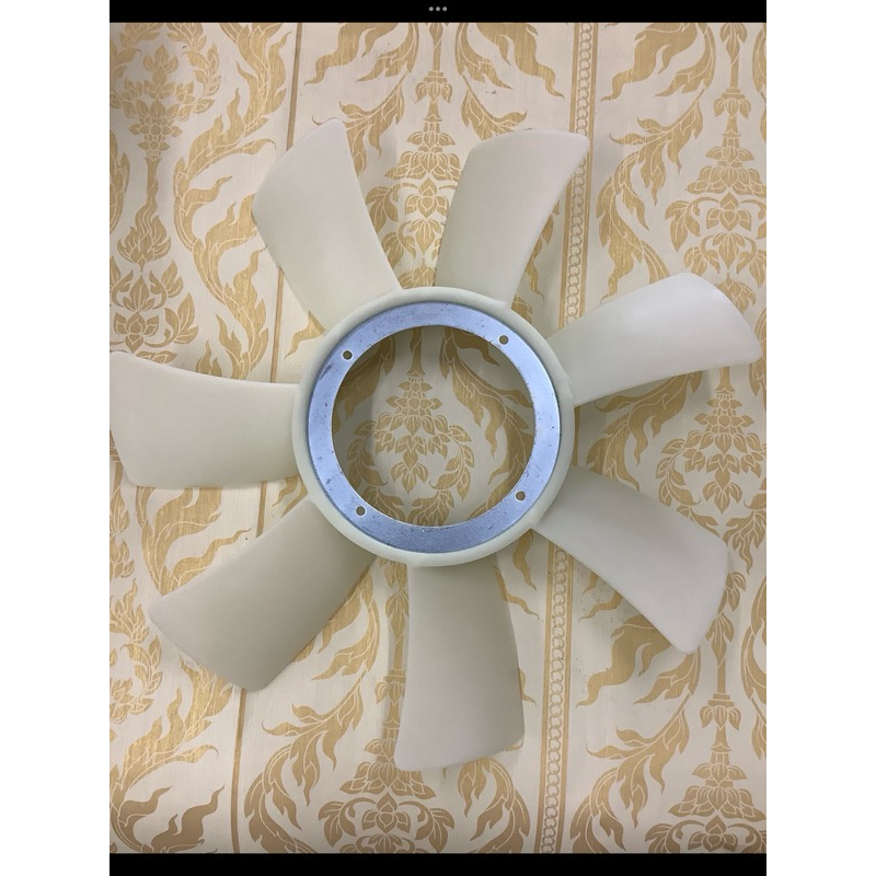 ใบพัดลม NPR150 ,4HK1 , ISUZU