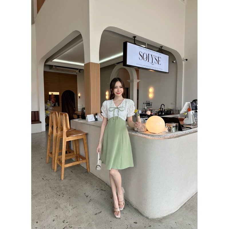 Lala dress เดรสออกงานแขนตุ๊กตาทูโทนลูกไม้ ป้าย mabel รูปที่ 2