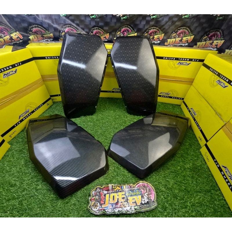 ชิ้นท้ายรถไฟฟ้าZ2ฟิล์มลอยน้ำเงิน