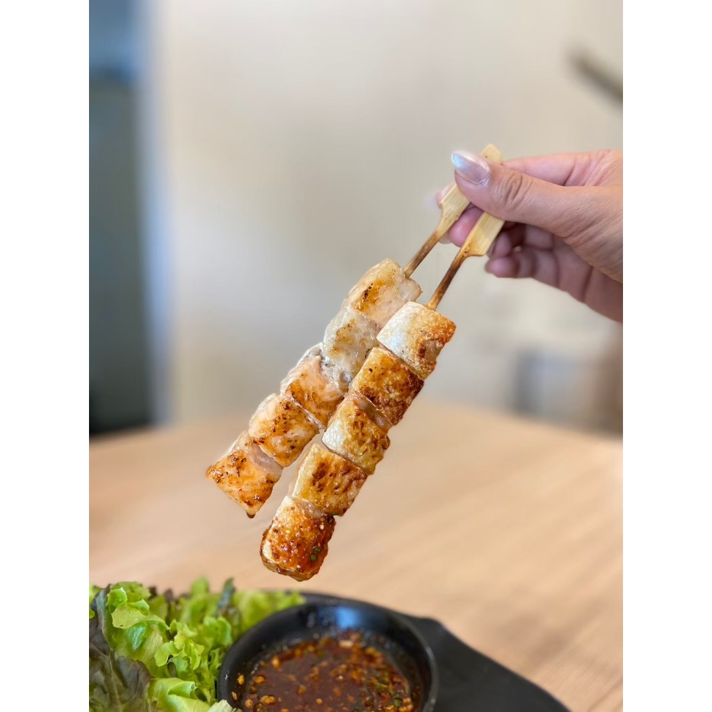 ท้องปลาแซลมอนเสียบไม้ - SALMON TORO STICK