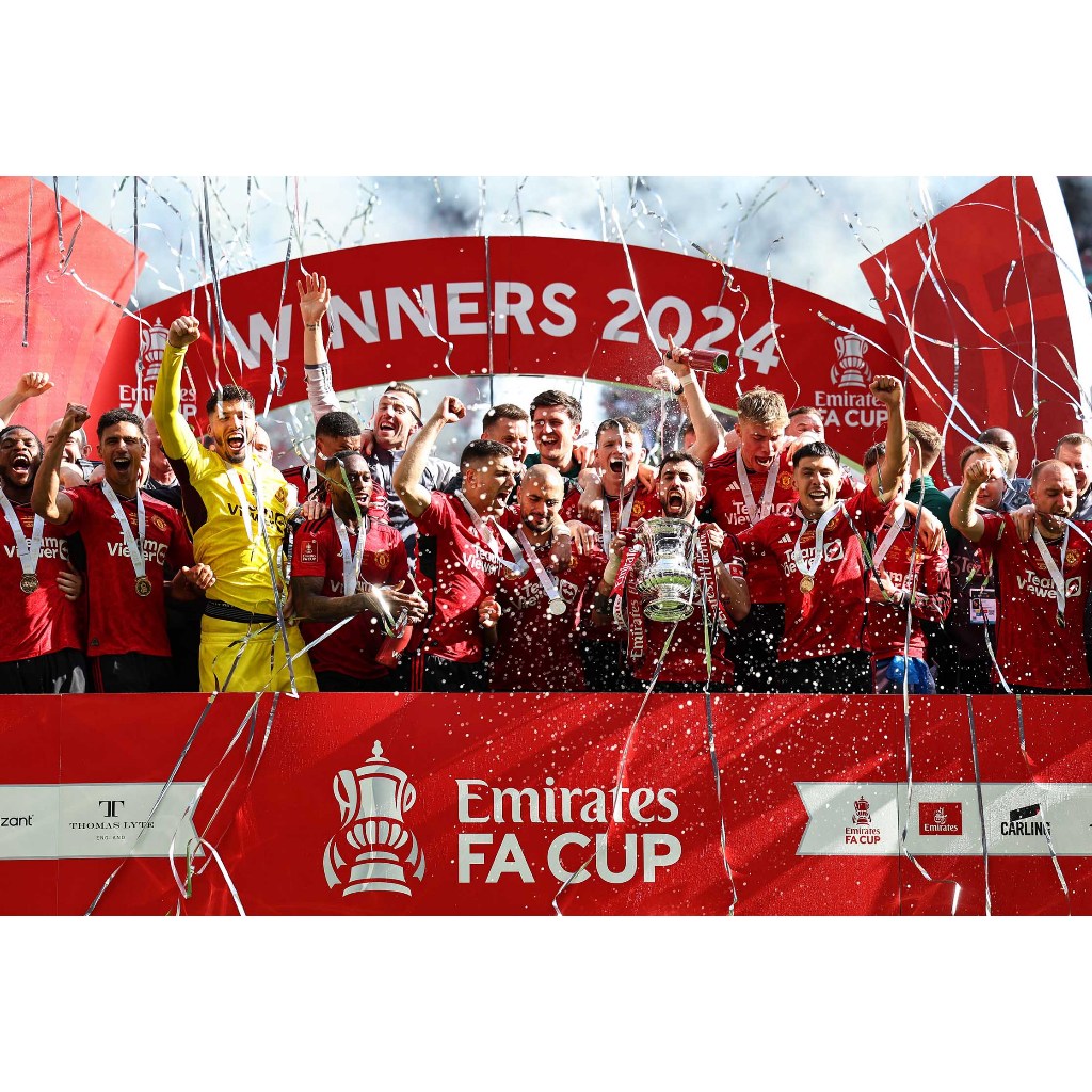 โปสเตอร์ฟุตบอล Manchester United แชมป์ FA Cup 2024 Poster รับทำโปสเตอร์ ติดผนัง ภาพติดผนัง 77poster